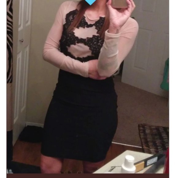 Black and nude knee length mini dress size small - Picture 1 of 5